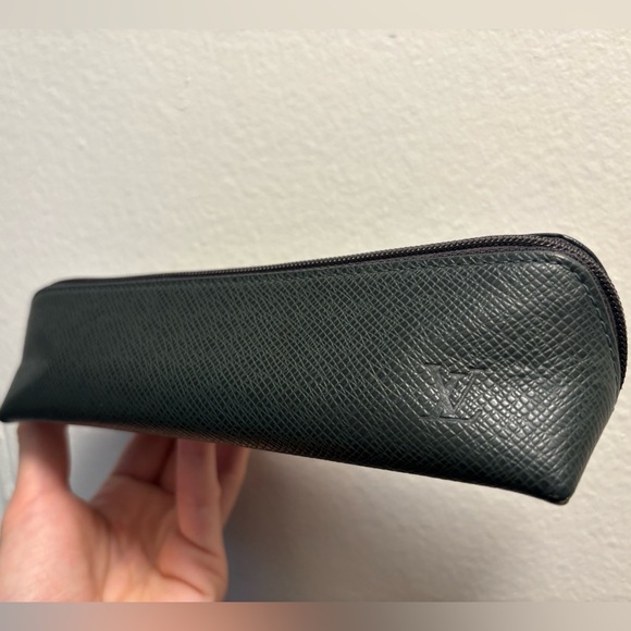 Louis Vuitton Structured Leather Case / Pouch (RARE- Great Condition) - Picture 3 of 11